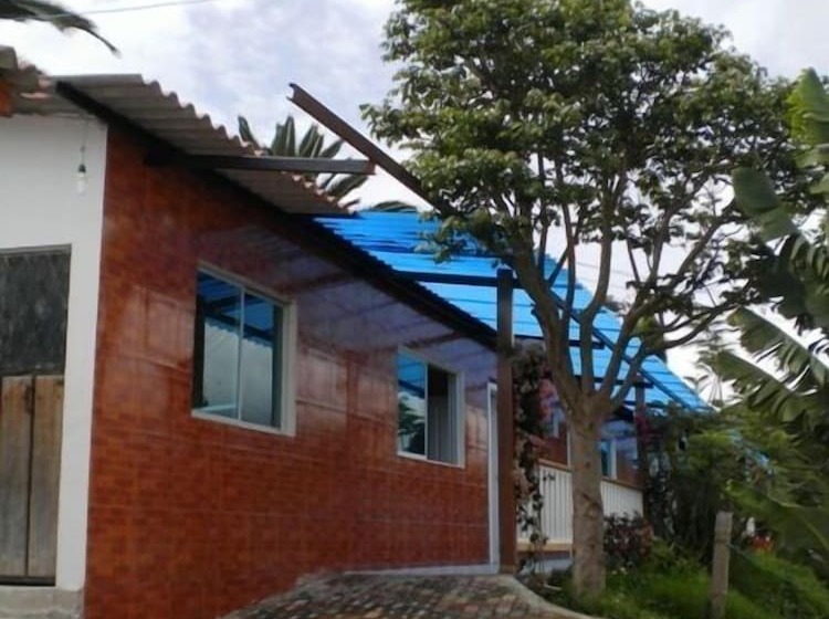 הוסטל Hosteria San Vicente