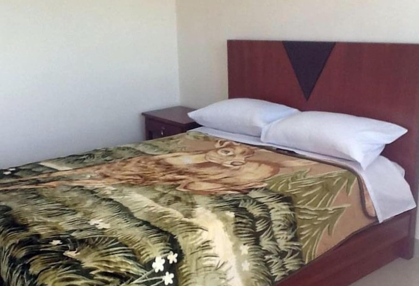 הוסטל Hosteria San Vicente