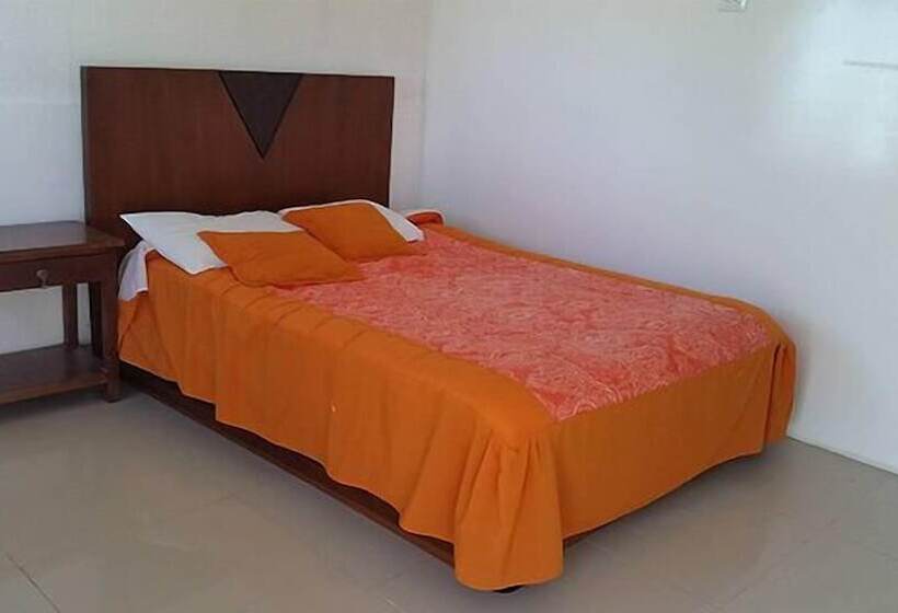 הוסטל Hosteria San Vicente