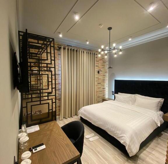 호텔 Ardenica Boutique