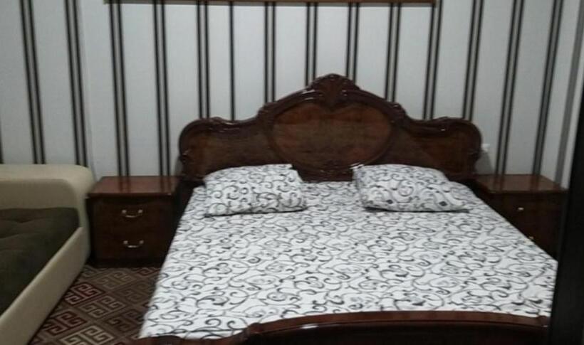 پانسیون хостел кафе 777