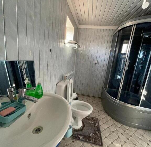 پانسیون хостел кафе 777