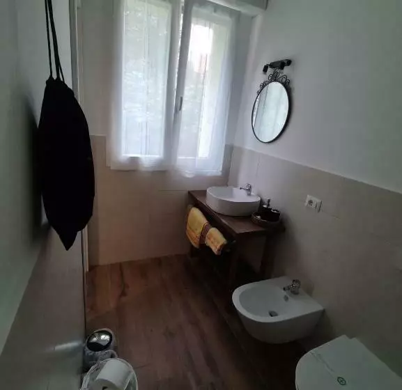 Pension Lora Giusta Guest House