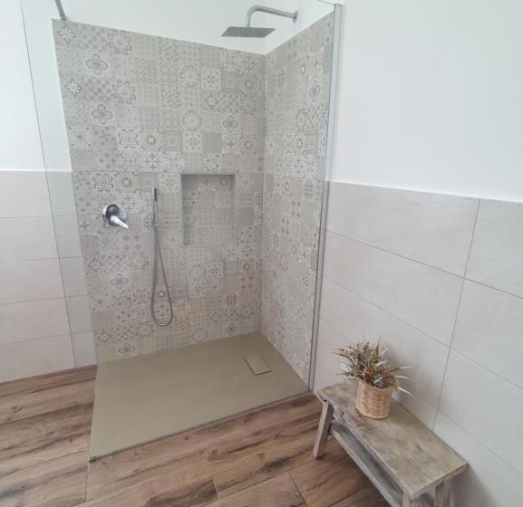 פנסיון Lora Giusta Guest House