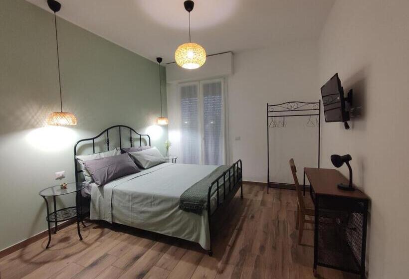 פנסיון Lora Giusta Guest House