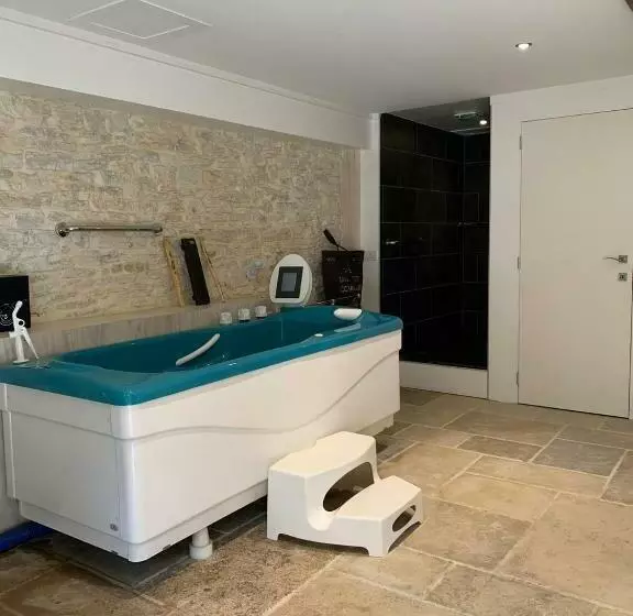 Majatalo Vue Sur Gindou Gîte