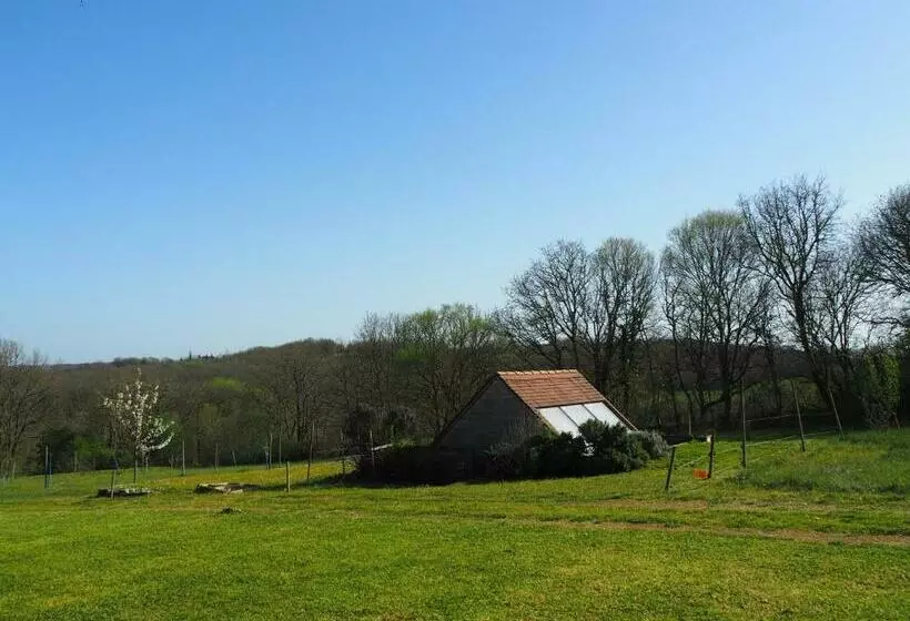 Majatalo Vue Sur Gindou Gîte