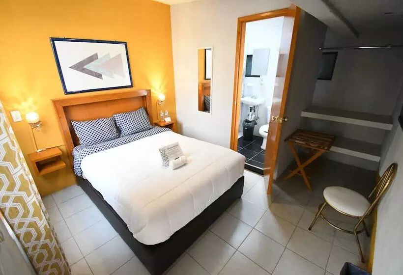 ホテル Alquería Central