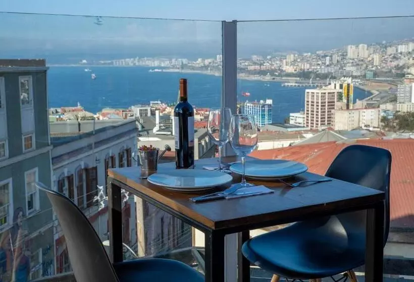 Bo Hotel & Terraza