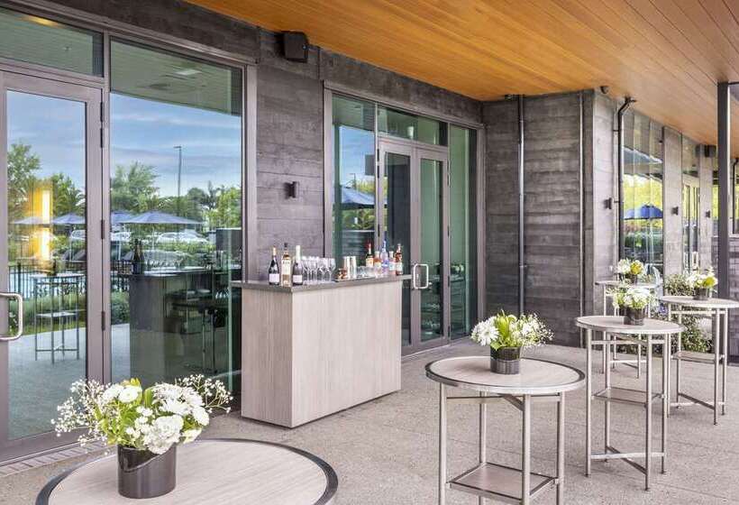 酒店 Doubletree By Hilton Auckland Karaka