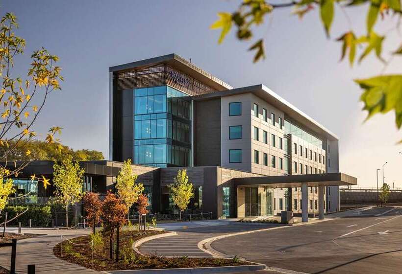 酒店 Doubletree By Hilton Auckland Karaka