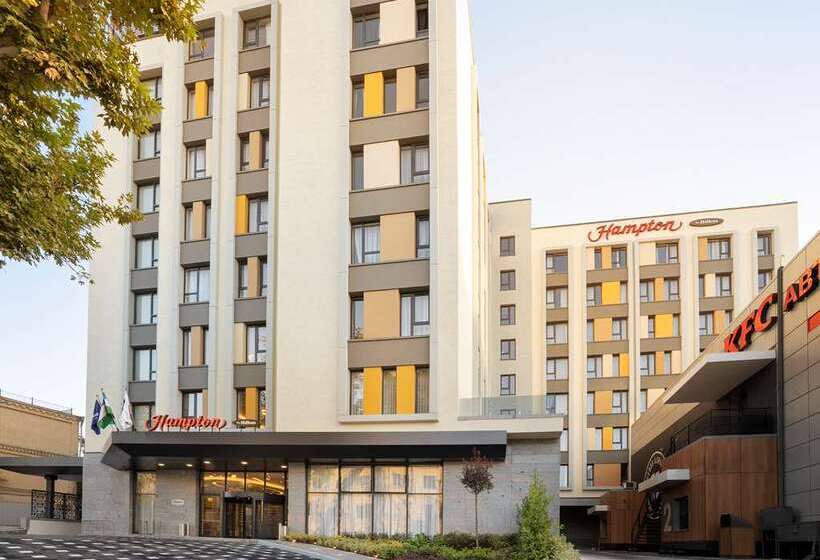 Hotel Hampton By Hilton Tashkent