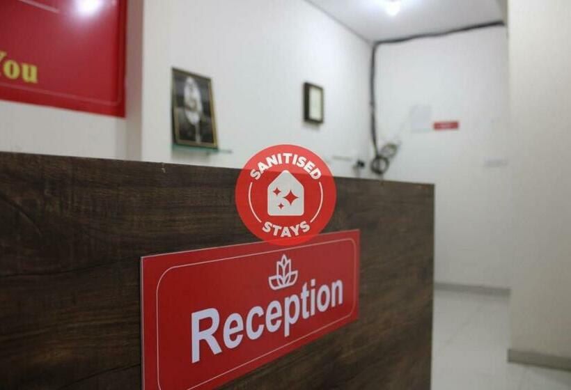 ホテル Oyo 82730  Swagat Lodge