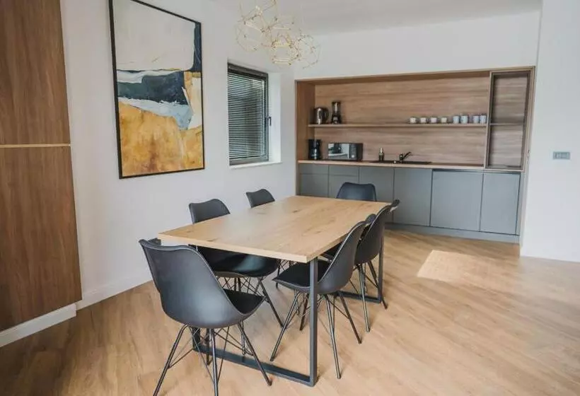 Hotelli Panoramic Colibita