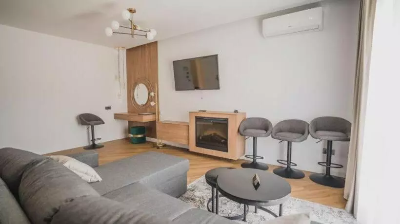 Hotelli Panoramic Colibita