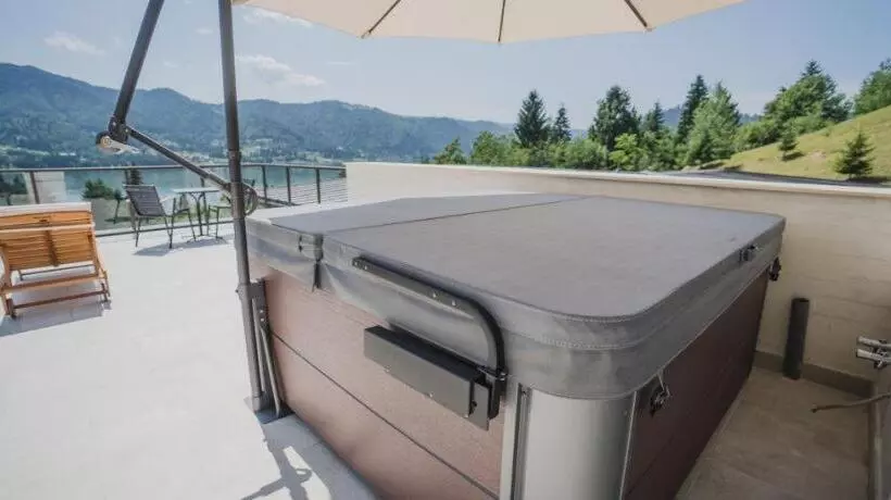 Hotelli Panoramic Colibita