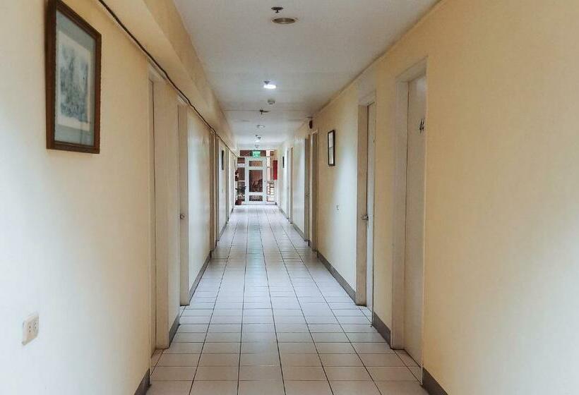 Hotel Reddoorz @ Baldevia Silay