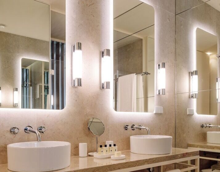 هتل The Ivens, Autograph Collection