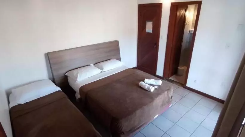 ペンション Residencial Da Praça Garopaba