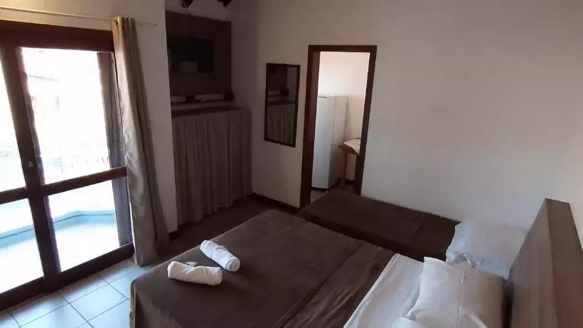 ペンション Residencial Da Praça Garopaba