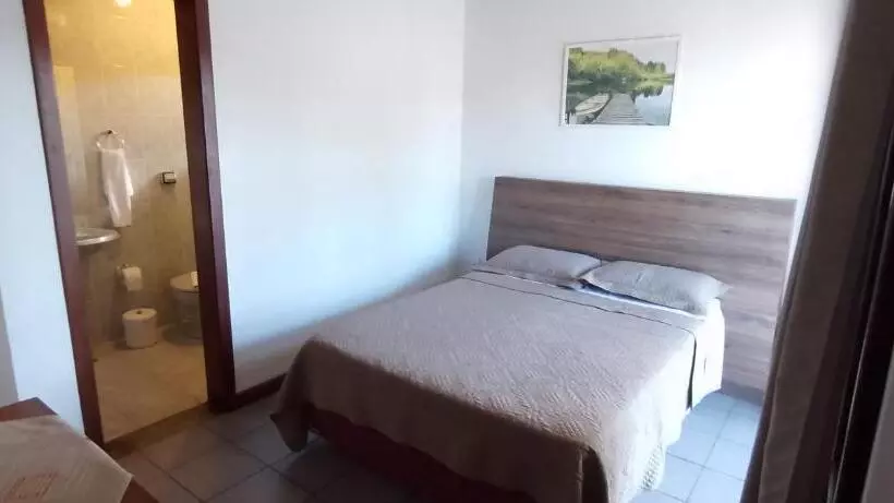 ペンション Residencial Da Praça Garopaba