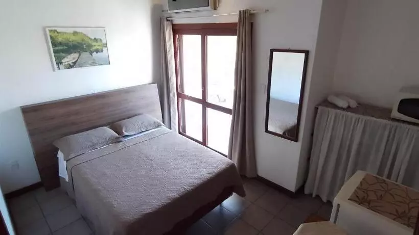 ペンション Residencial Da Praça Garopaba