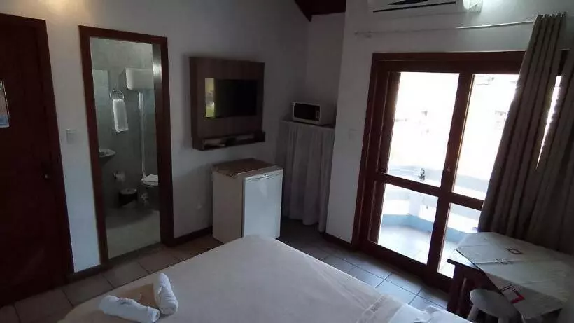 ペンション Residencial Da Praça Garopaba