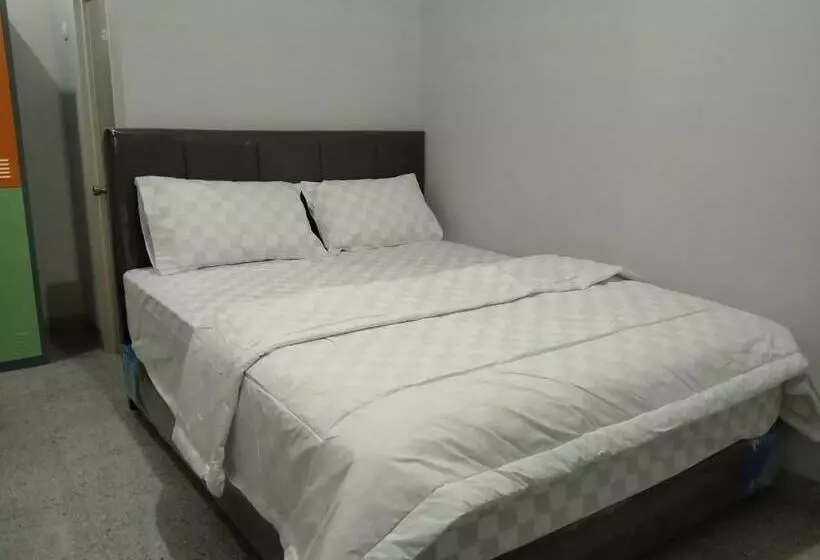 Hotelli Brilliant Residence Gading Serpong Redpartner