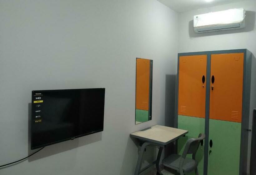 فندق Brilliant Residence Gading Serpong Redpartner