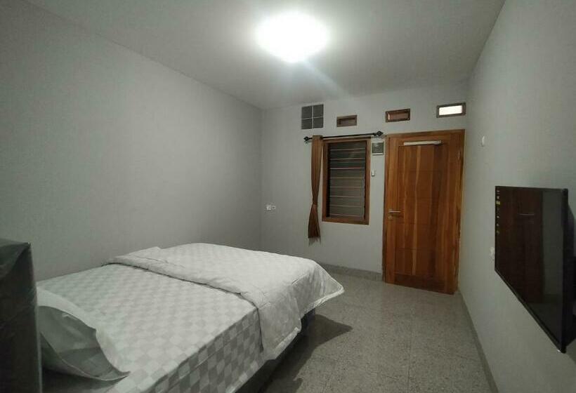 فندق Brilliant Residence Gading Serpong Redpartner