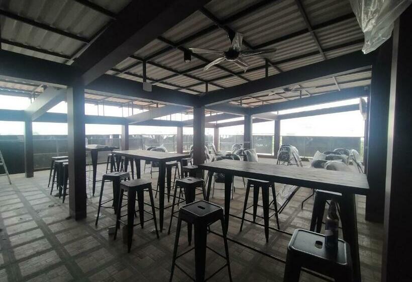 فندق Brilliant Residence Gading Serpong Redpartner