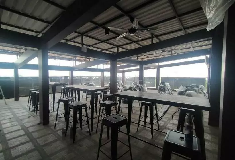 Hotelli Brilliant Residence Gading Serpong Redpartner