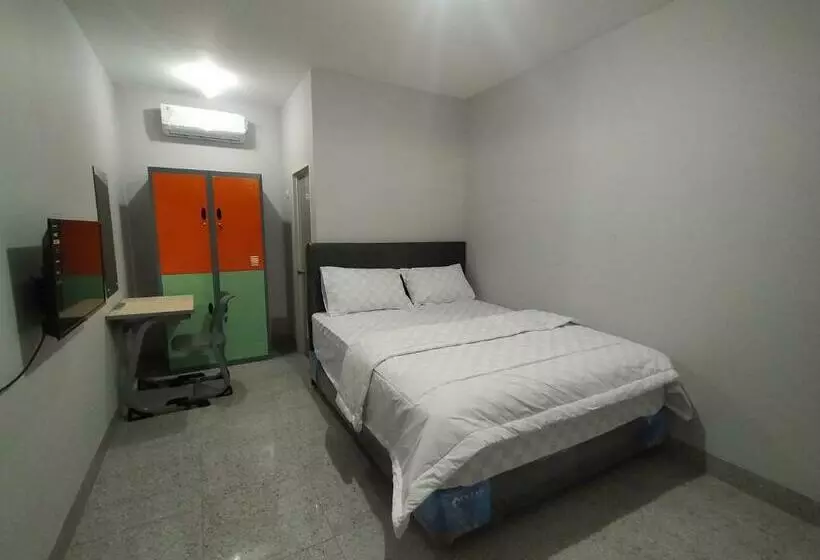 Hotelli Brilliant Residence Gading Serpong Redpartner