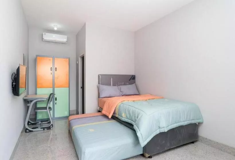 Hotelli Brilliant Residence Gading Serpong Redpartner