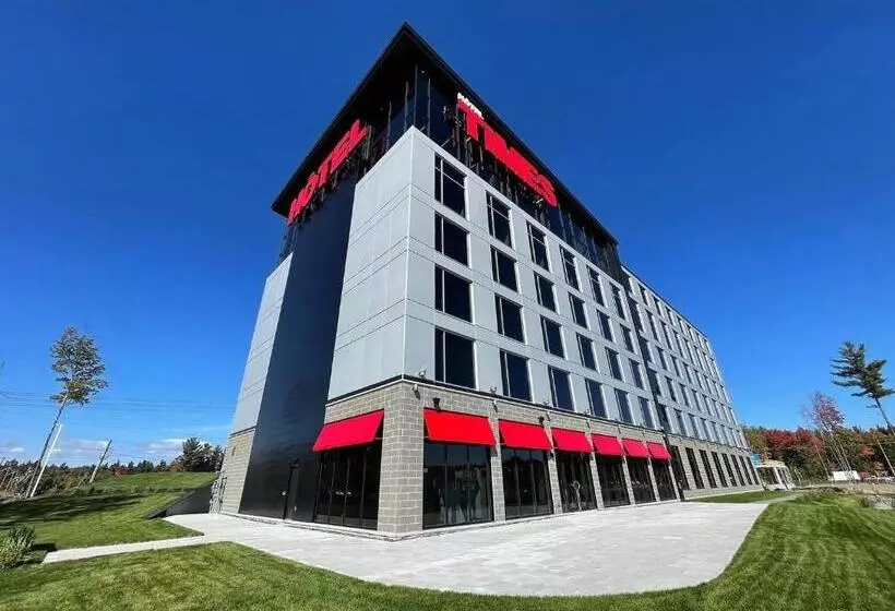 Grand Hotel Times Blainville Mirabel