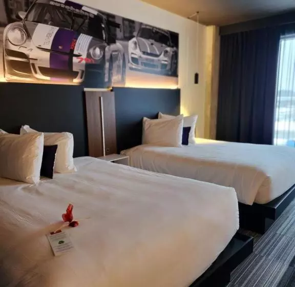 Grand Hotel Times Blainville Mirabel