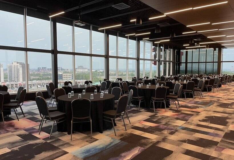 Grand Hotel Times Blainville Mirabel