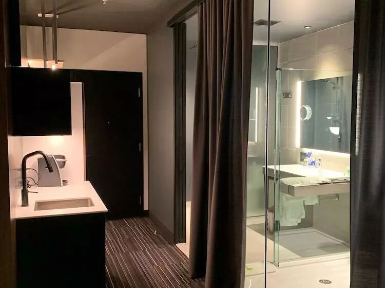 Grand Hotel Times Blainville Mirabel