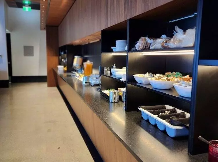 Grand Hotel Times Blainville Mirabel