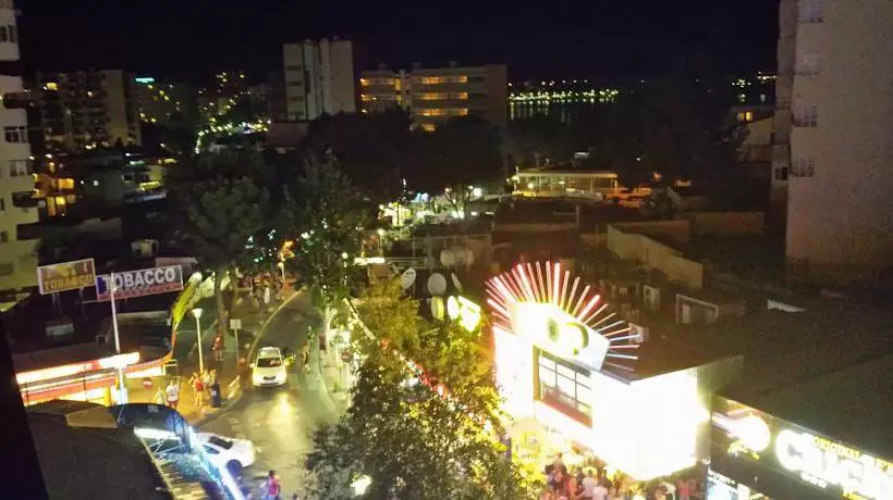 Apartamentos Nightlife Gold