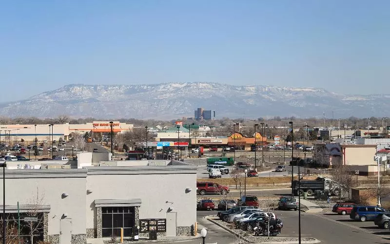 Holiday Inn Express Hotel & Suites Grand Junction, An Ihg