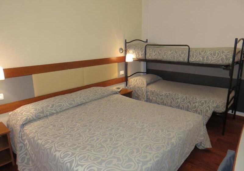 בית מלון כפרי Alexander