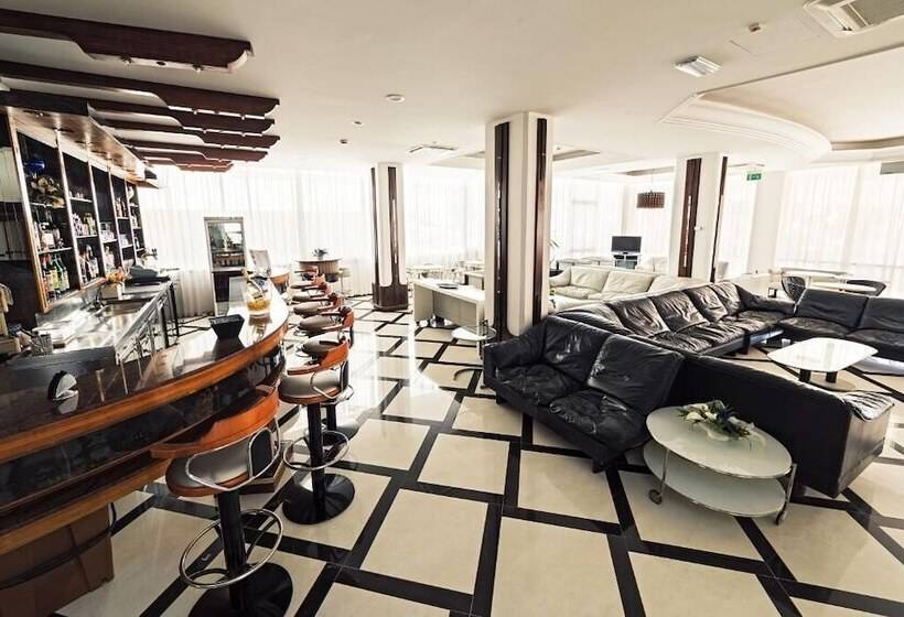 בית מלון כפרי Alexander