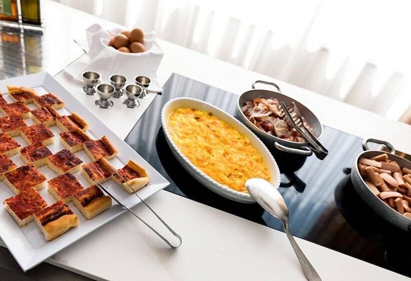 בית מלון כפרי Alexander