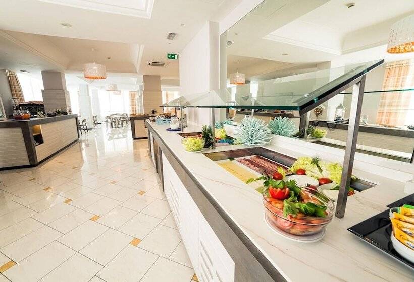 בית מלון כפרי Alexander