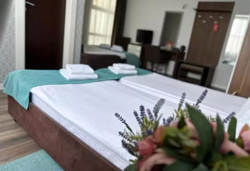 Balkan Hotel Garni
