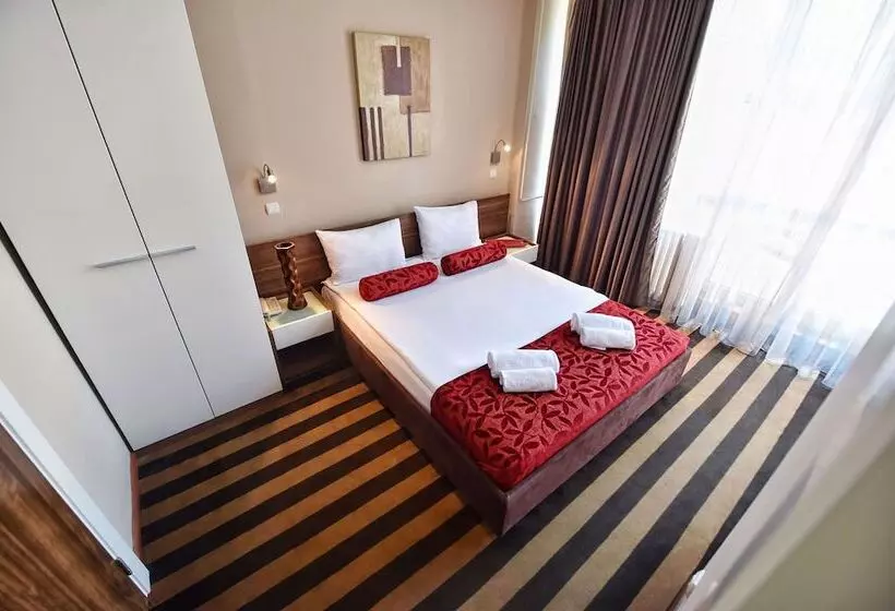 Balkan Hotel Garni