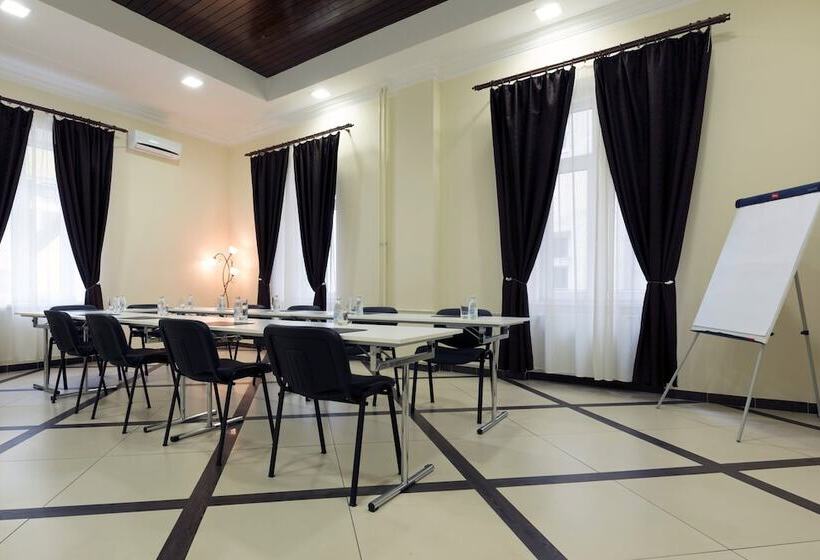 هتل Belgrade City