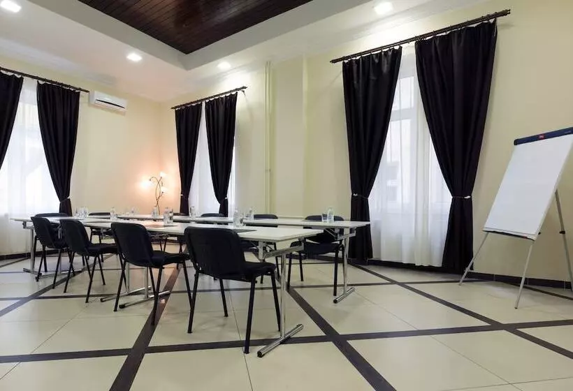 هتل Belgrade City