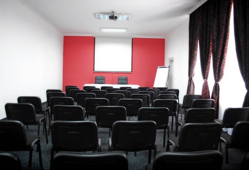 هتل Belgrade City